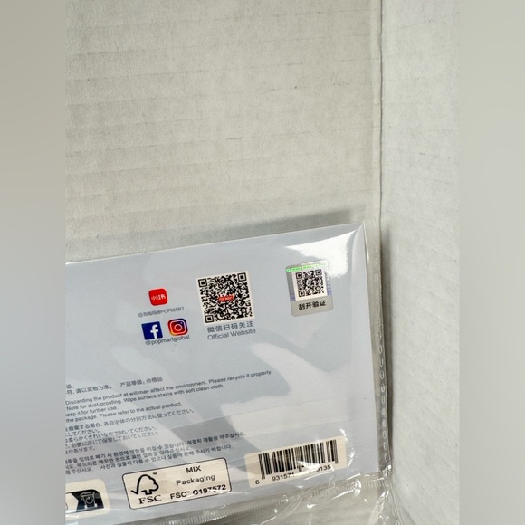 POP MART LABUBU THE MONSTERS Classic Series Plush Flower Bag Blue Brand New - Picture 9 of 16